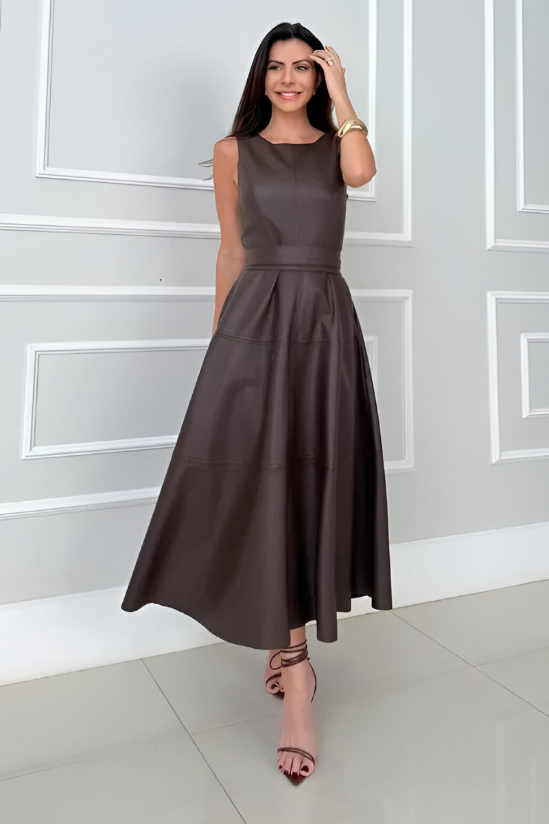 VEGA | VESTIDO MODERNO Y ELEGANTE CON EFECTO CUERO