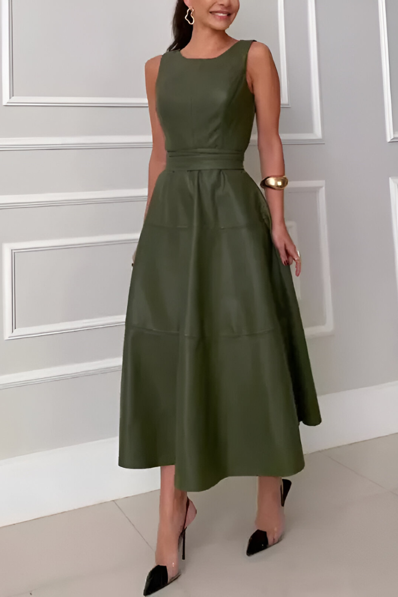 VEGA | VESTIDO MODERNO Y ELEGANTE CON EFECTO CUERO