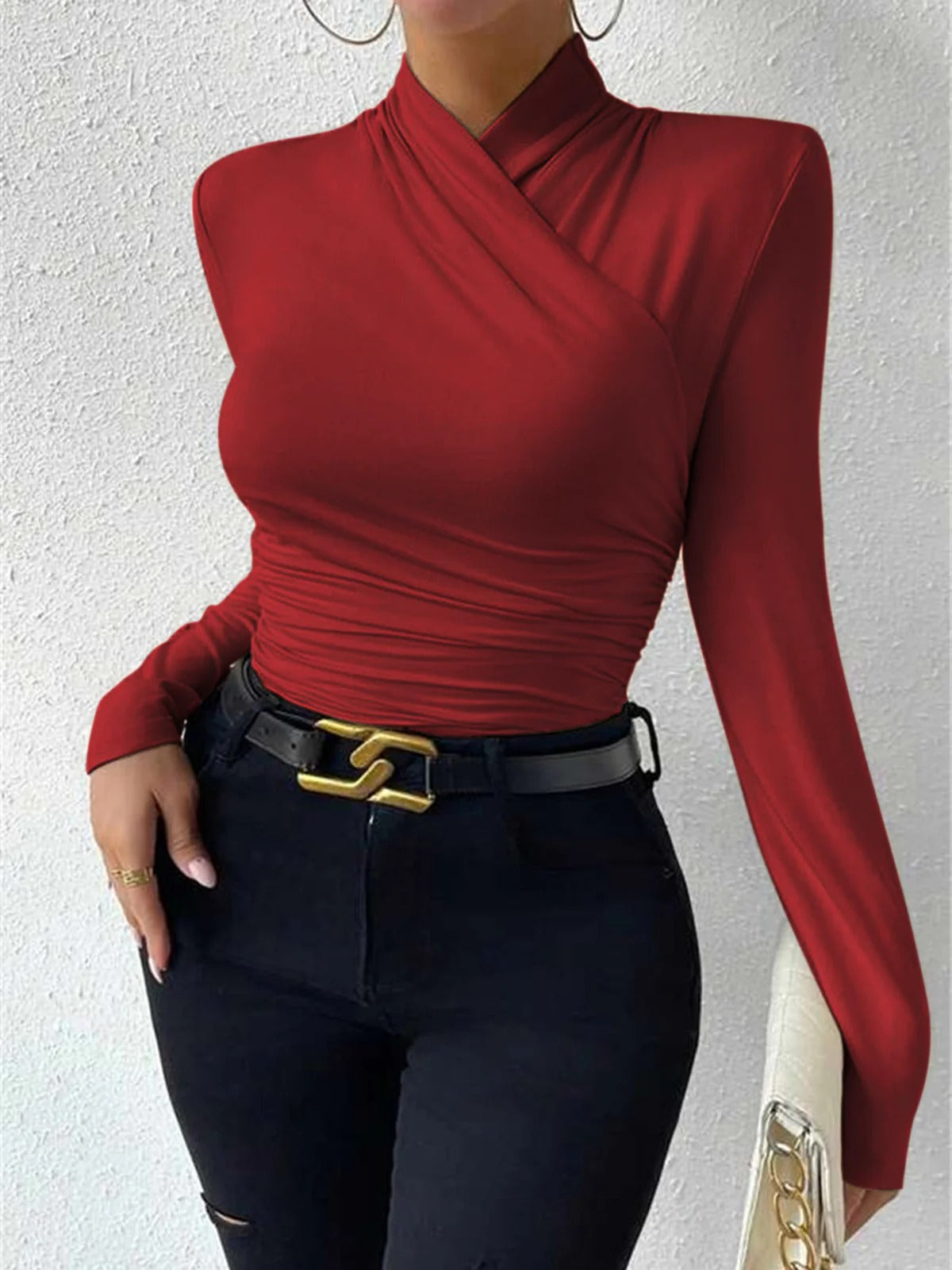 CELESTE | BLUSA PLISADA CON CUELLO CRUZADO