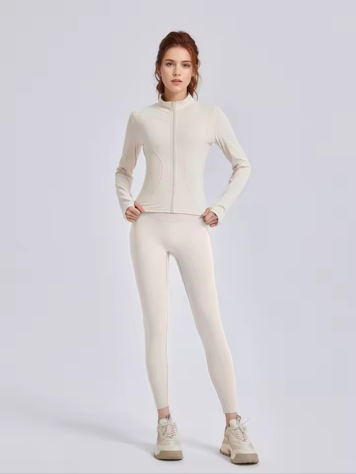 FIORE | CONJUNTO DEPORTIVO