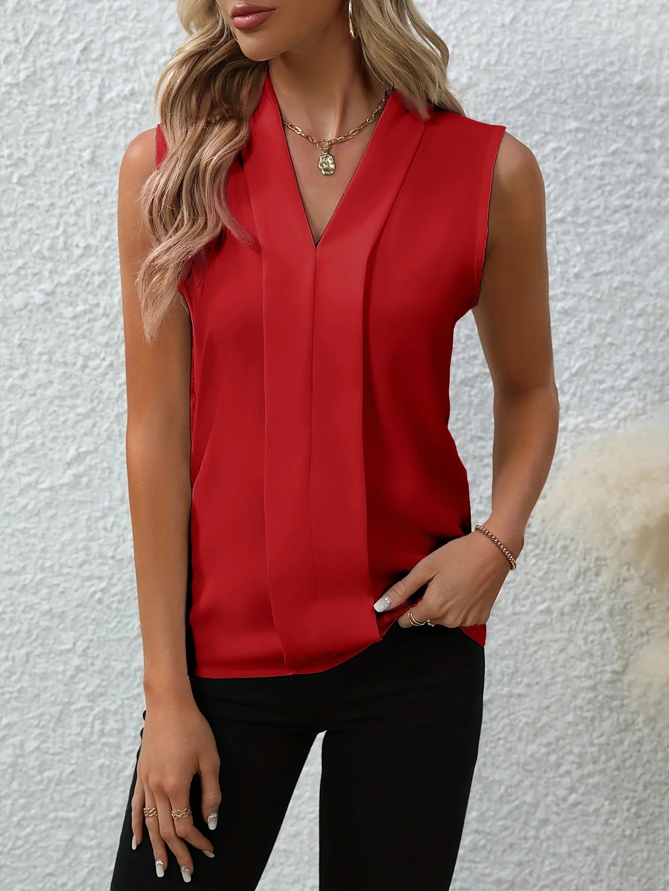 CAMÉLIA | BLUSA SIN MANGAS CON CUELLO EN V