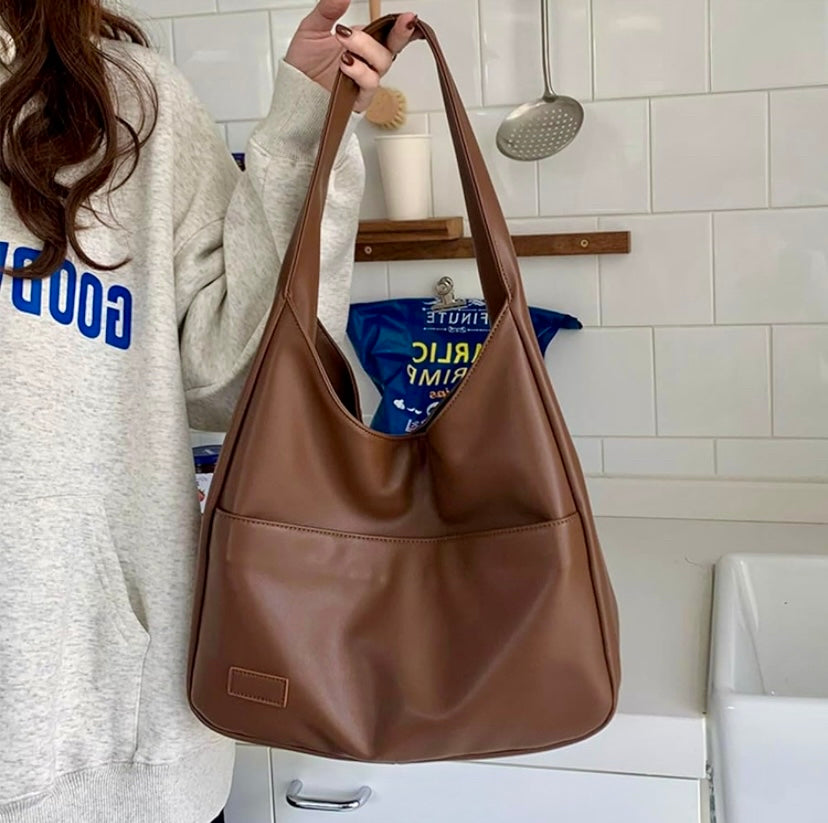 LIRA | BOLSO VERSÁTIL DE MANO